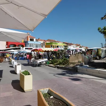 T2 Au Barcarès Avec Terrasse Et Parking, Proche Commerces - Fr-1-799-12 *
